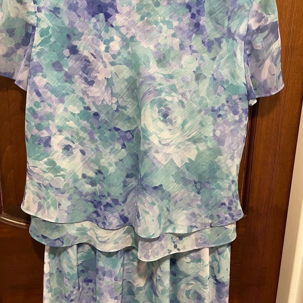 Coldwater Creek women’s size 14 short sleeve Ruffe tiered blue,green Maxi dress - Picture 4 of 6